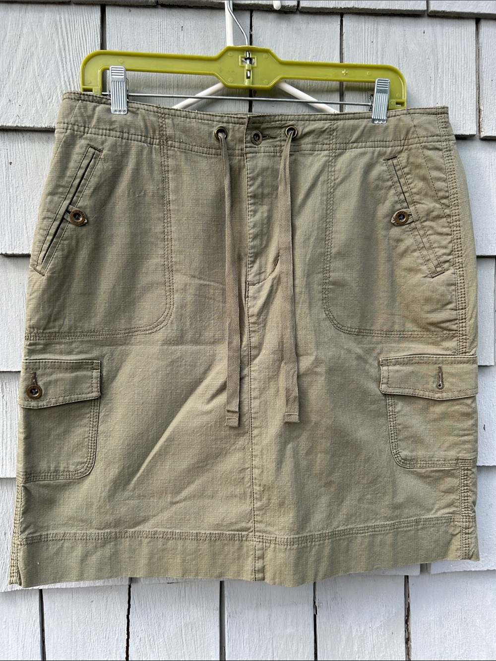 LL Bean Olive Utility Mini Skirt favorite fit straight size 8 Drawstring waist